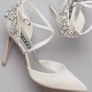 White by Vera Wang Bridal Studded Heals 7.5